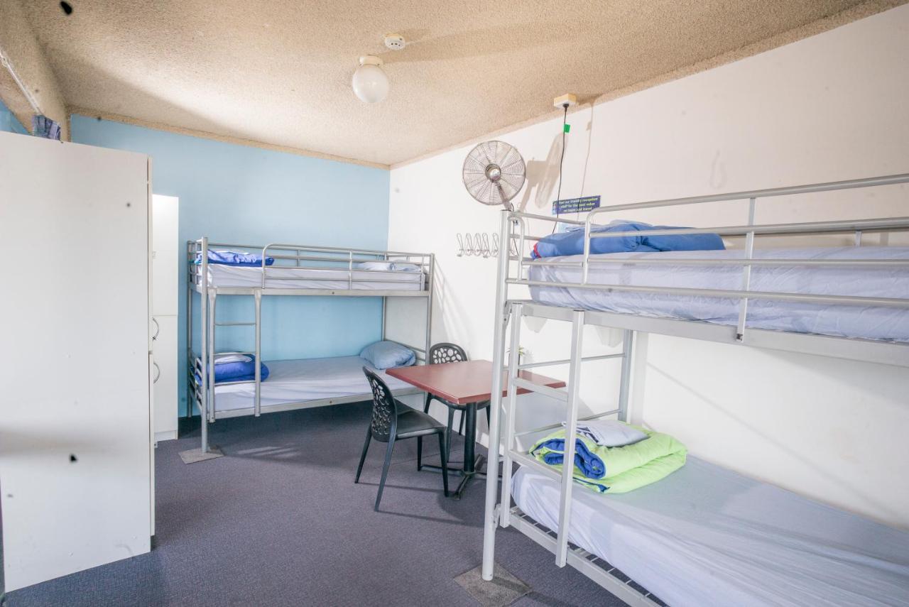 Surfers Paradise Yha Southport Bagian luar foto
